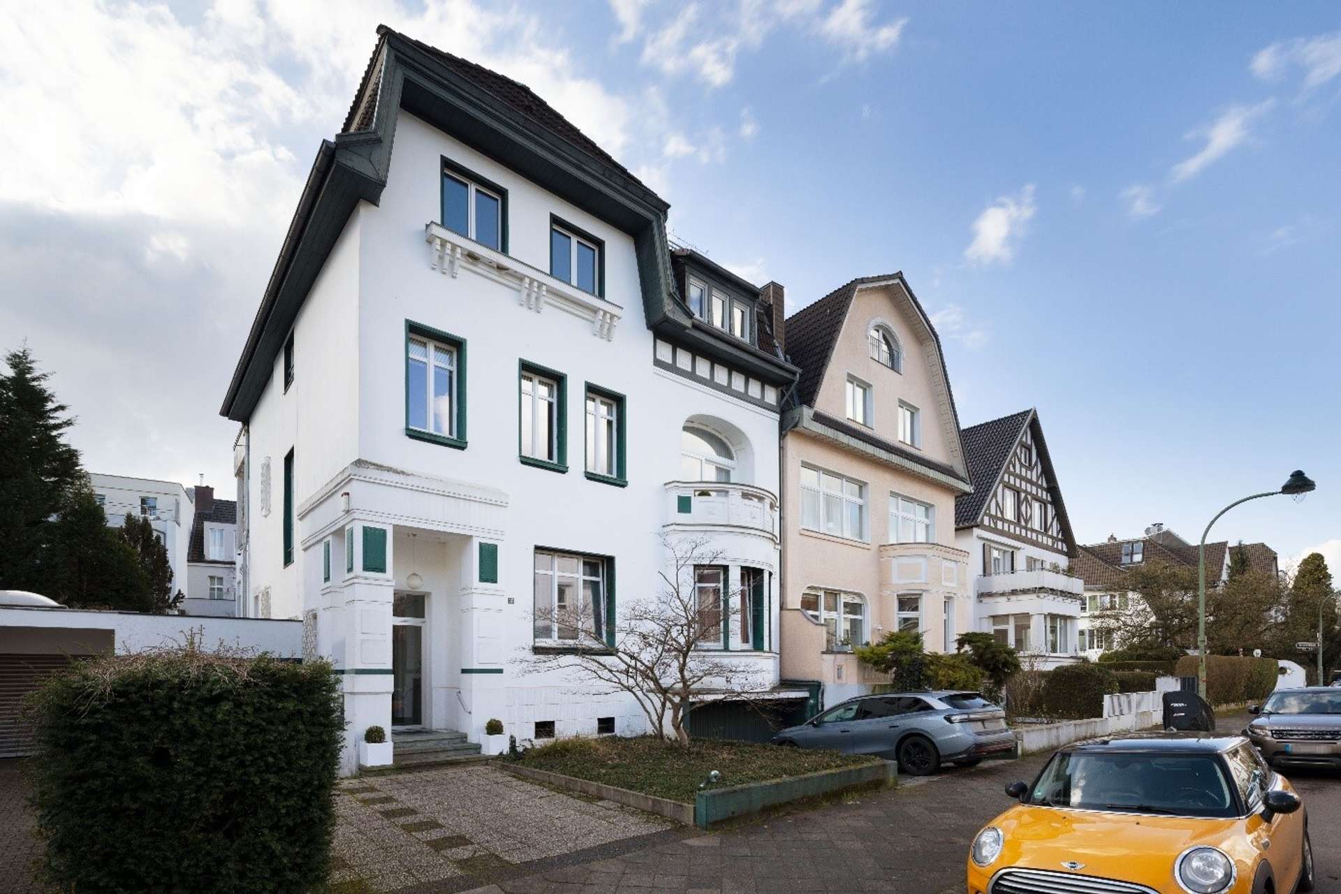 Premium Maisonette mit großer Terrasse und Doppelgarage in Bestlage von Grafenberg, 40235 Düsseldorf, Maisonettewohnung