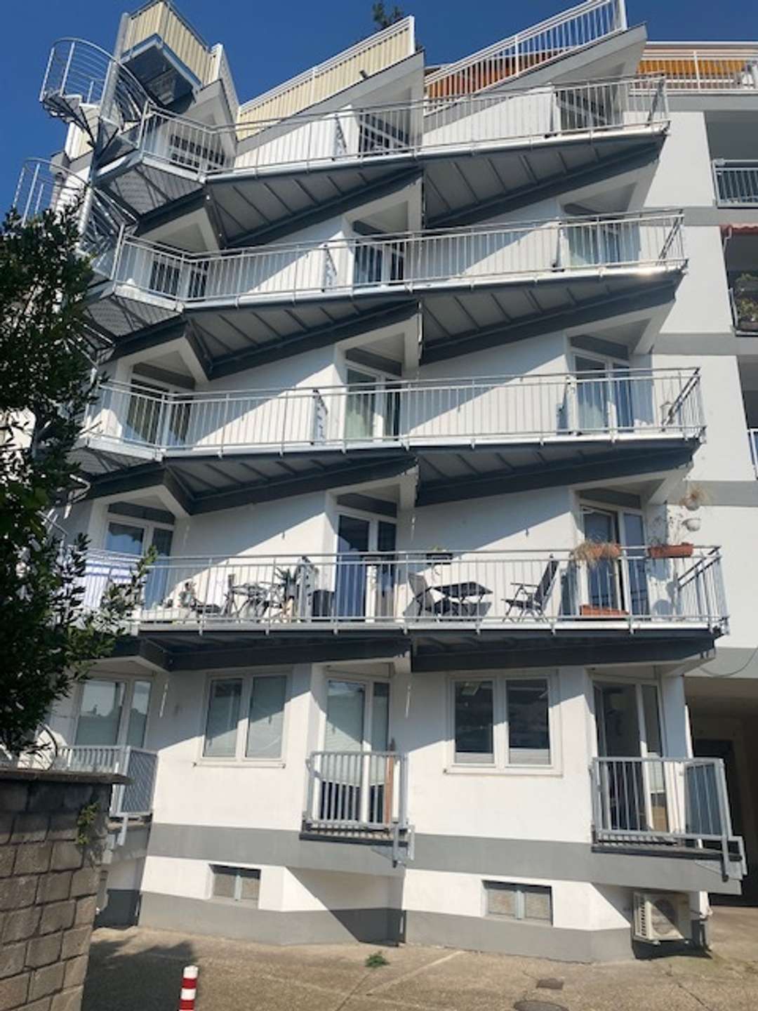 Frisch sanierte 1-Zimmer-Wohnung mit Balkon in urbaner Lage im angesagten Flingern-Nord, 40235 Düsseldorf, Wohnung