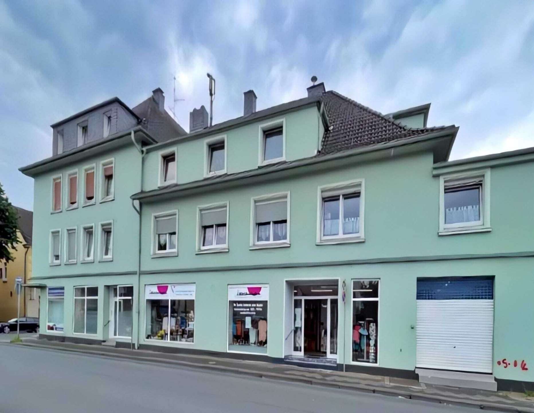 Renditestarkes WGH in Top-Lage von Bochum Günnigfeld, 44866 Bochum, Wohn- und Geschäftshaus