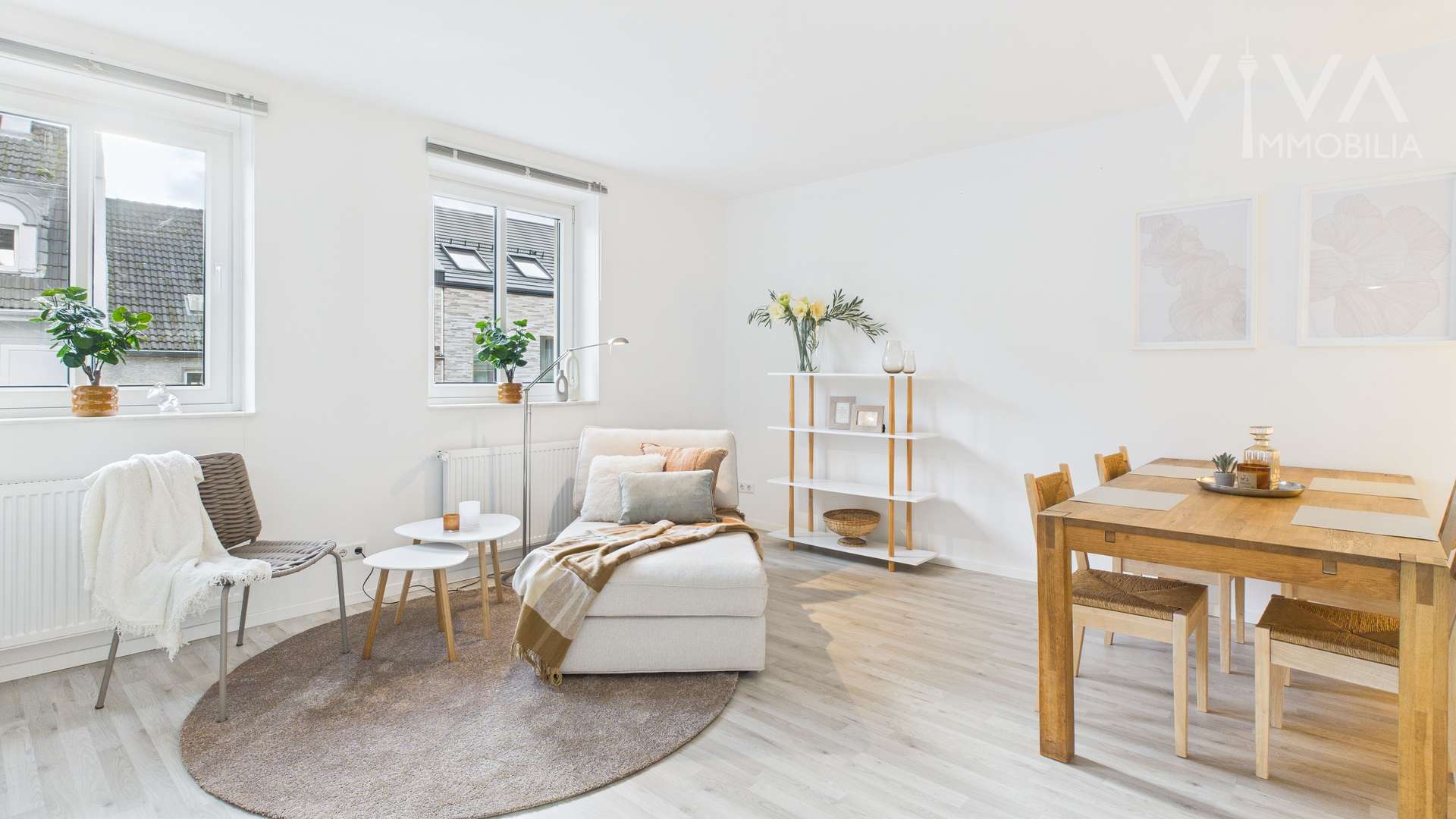 SMART INVESTIEREN – SCHÖN WOHNEN! Möblierte, helle 2-Raum-Wohnung mit Loggia und EBK in Grafenberg, 40629 Düsseldorf, Wohnung