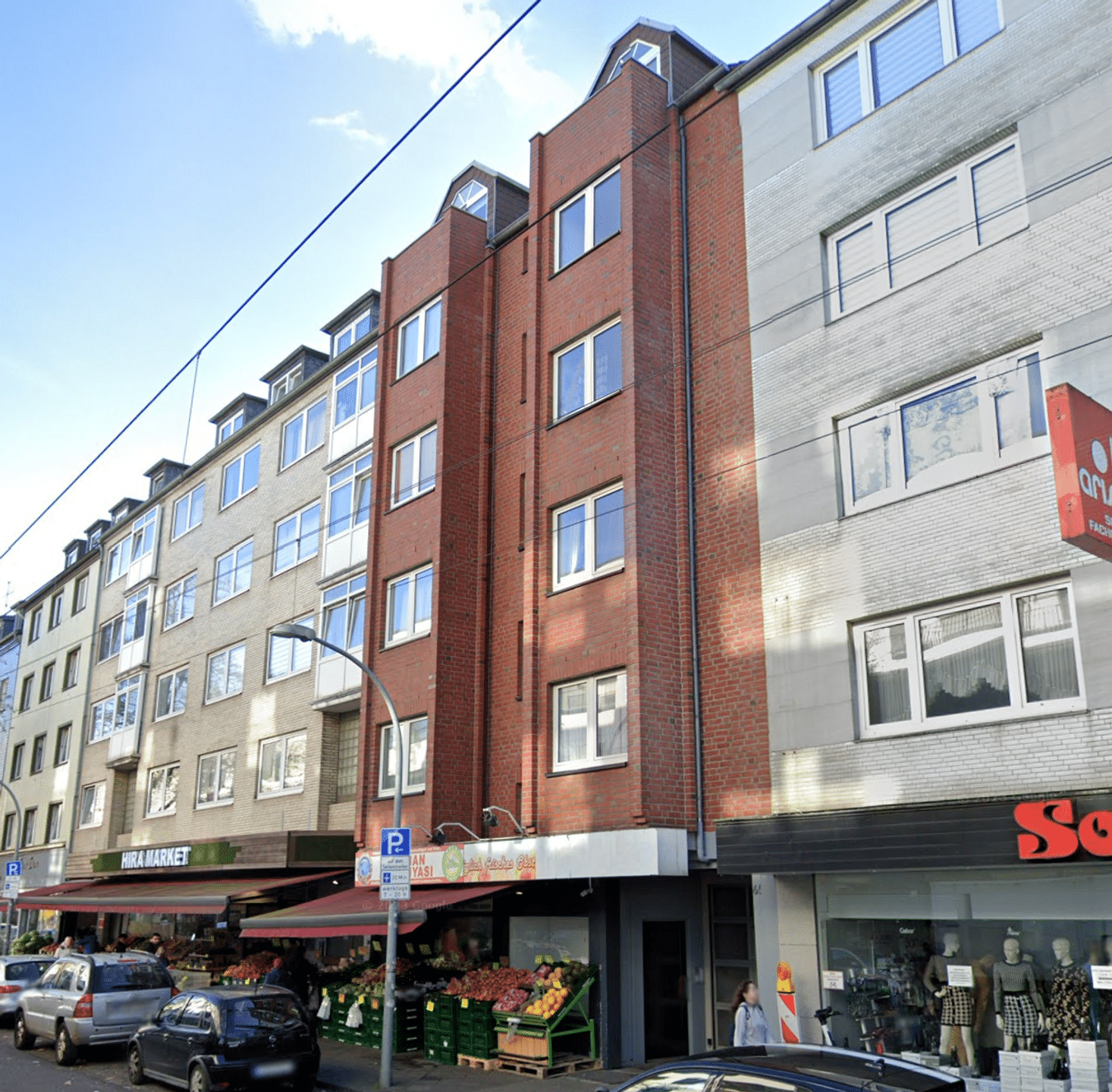 WGH mit attraktivem Faktor 19 in bester Einkaufslage in Düsseldorf-Rath, 40472 Düsseldorf, Wohn- und Geschäftshaus